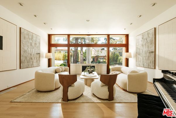 Interior, Living room, Piano, Recessed Lighting, Wood Texture Flooring