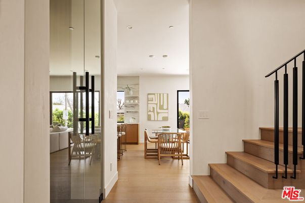 Dining room, Interior, Living room, Pendant Lights, Recessed Lighting, Wood Texture Flooring