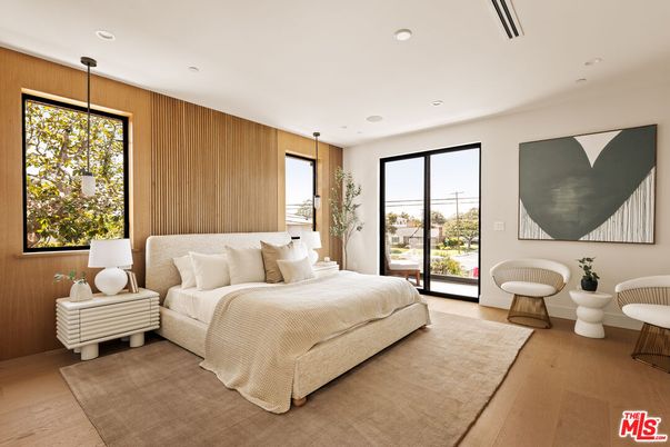 Bedroom, Interior, Pendant Lights, Recessed Lighting, Wood Texture Flooring