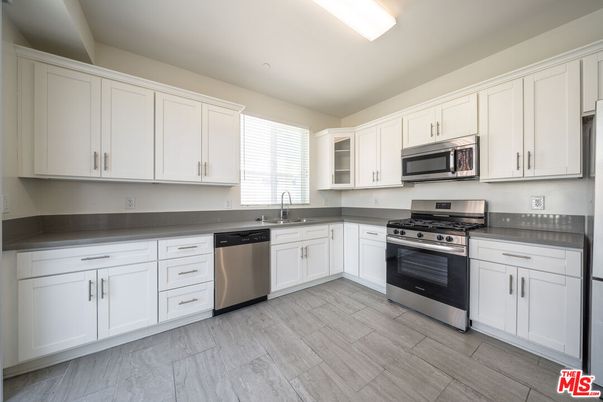 Interior, Kitchen, Stainless Steel Appliances, Wood Texture Flooring