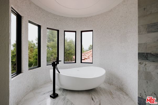 Bathroom, Free Standing Baths, Interior, Marble, Marble Walls