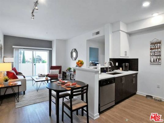 Interior, Kitchen, Living room, Recessed Lighting, Wood Texture Flooring