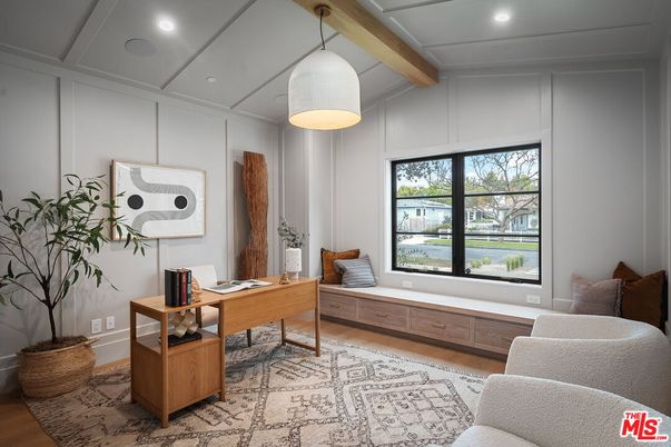Home Office, Interior, Recessed Lighting, Wood Texture Flooring