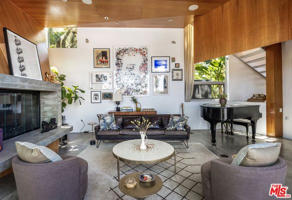 Fireplace, Interior, Living room, Piano, Recessed Lighting, Wooden Ceilings
