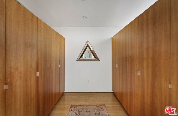 Interior, Recessed Lighting, Wood Texture Flooring, Wooden Walls