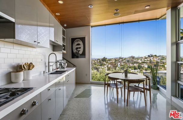 Dining room, Interior, Kitchen, Recessed Lighting, Stainless Steel Appliances, Wooden Ceilings
