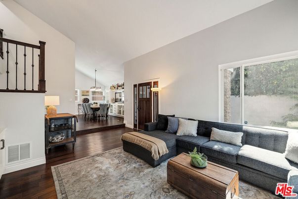 Dining room, Interior, Living room, Pendant Lights, Wood Texture Flooring