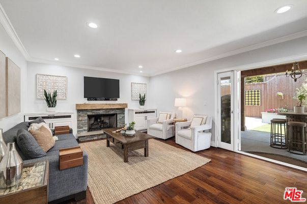 Fireplace, Interior, Living room, Recessed Lighting, Wood Texture Flooring