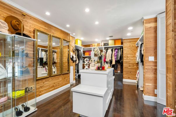 Interior, Recessed Lighting, Walk-in Closets, Wood Texture Flooring, Wooden Walls
