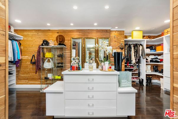 Interior, Recessed Lighting, Walk-in Closets, Wood Texture Flooring, Wooden Walls