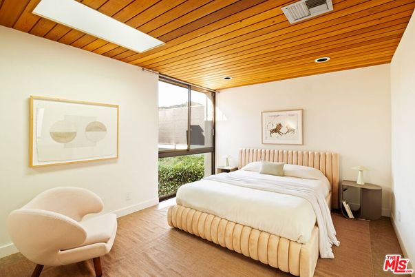 Bedroom, Interior, Recessed Lighting, Wooden Ceilings
