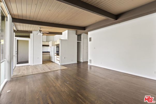 Empty room, Interior, Wooden Beams, Wooden Ceilings, Wood Texture Flooring