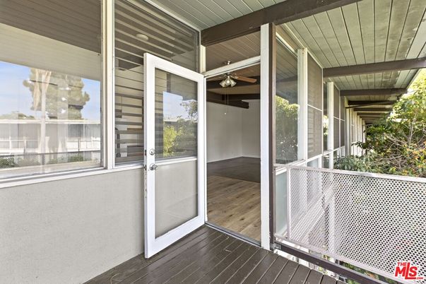 Exterior, Wood Texture Flooring