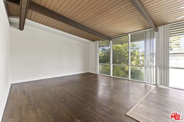 Empty room, Interior, Recessed Lighting, Wooden Beams, Wood Texture Flooring
