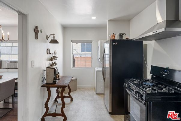 Chandelier, Interior, Kitchen, Recessed Lighting