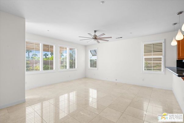 Empty room, Interior, Pendant Lights, Recessed Lighting