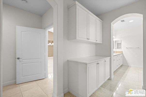 Interior, Recessed Lighting, Washer