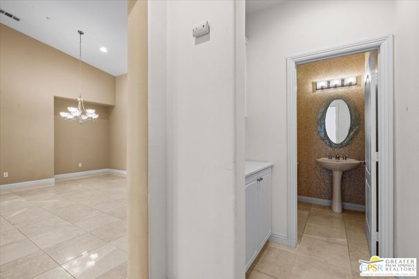 Bathroom, Interior, Pendant Lights, Recessed Lighting