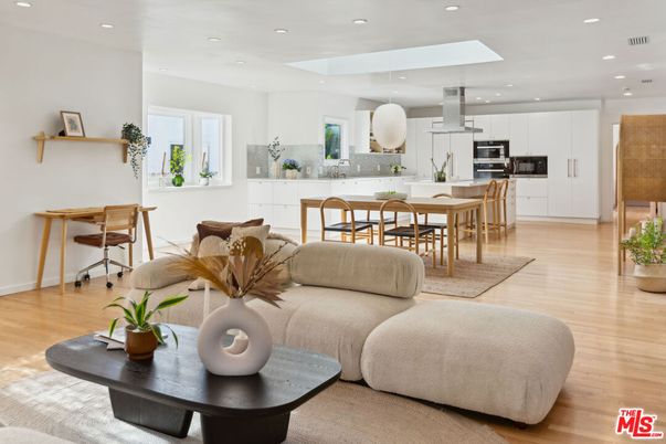 Dining room, Interior, Kitchen, Living room, Pendant Lights, Recessed Lighting, Stainless Steel Appliances, Wood Texture Flooring