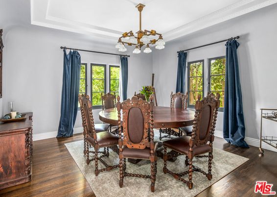 Chandelier, Dining room, Interior, Wood Texture Flooring