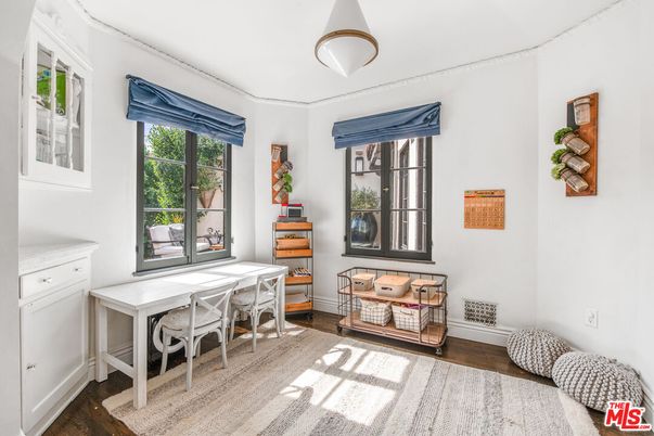 Dining room, Interior, Wood Texture Flooring