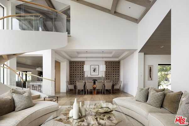 Dining room, Interior, Living room, Pendant Lights, Recessed Lighting, Wooden Beams, Wood Texture Flooring