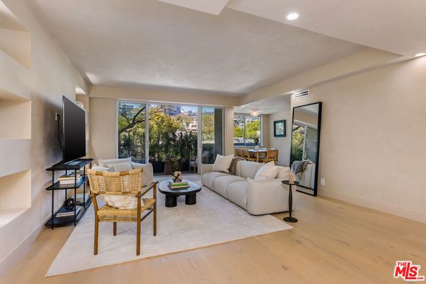 Dining room, Interior, Living room, Recessed Lighting, Wood Texture Flooring