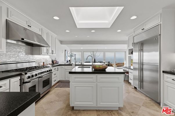 Interior, Kitchen, Recessed Lighting, Stainless Steel Appliances, Water