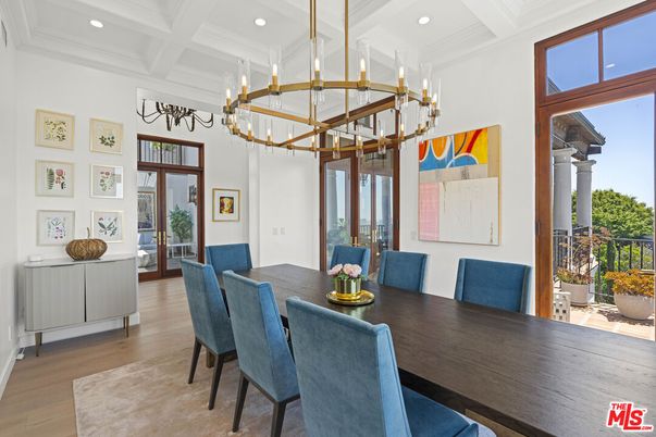 Chandelier, Dining room, Interior, Pendant Lights, Recessed Lighting, Wood Texture Flooring