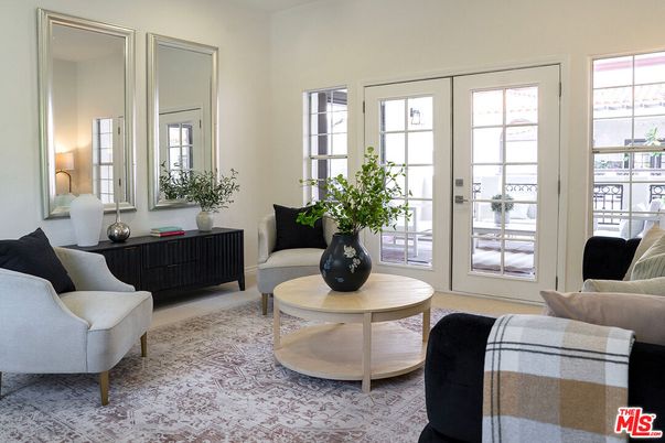 Interior, Living room