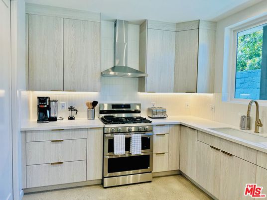Interior, Kitchen, Stainless Steel Appliances