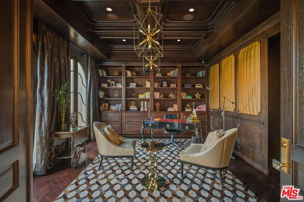 Home Office, Interior, Pendant Lights, Recessed Lighting, Wooden Beams, Wooden Ceilings