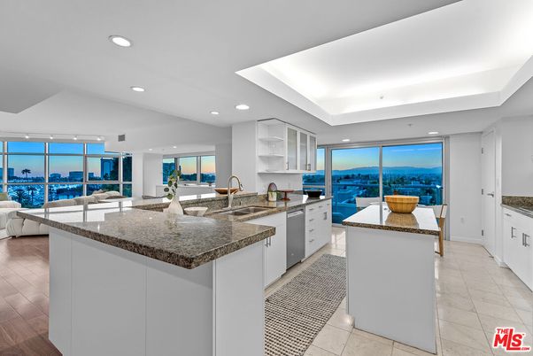 Interior, Kitchen, Living room, Recessed Lighting, Water