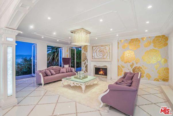 Chandelier, Fireplace, Interior, Living room, Recessed Lighting