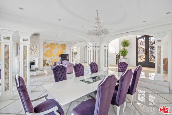 Chandelier, Dining room, Fireplace, Interior, Recessed Lighting