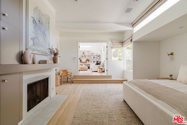 Bedroom, Fireplace, Interior, Wood Texture Flooring
