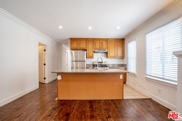 Interior, Kitchen, Recessed Lighting, Wood Texture Flooring