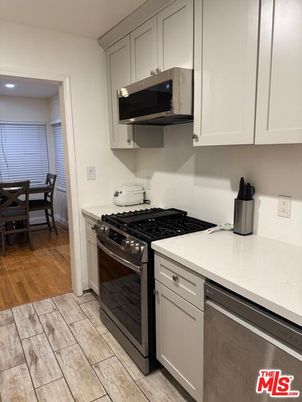 Dining room, Interior, Kitchen, Stainless Steel Appliances, Wood Texture Flooring