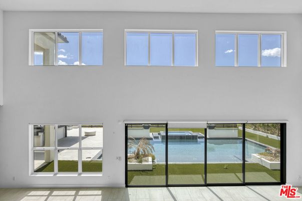 Interior, Water