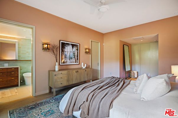 Bathroom, Bedroom, Interior, Recessed Lighting, Wood Texture Flooring