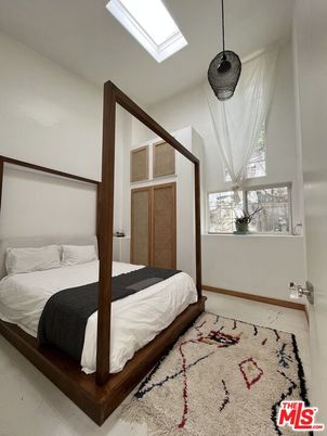 Bedroom, Interior, Pendant Lights