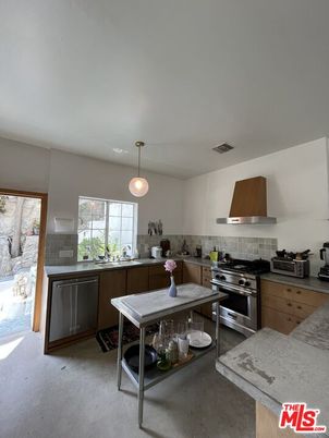 Interior, Kitchen, Pendant Lights, Stainless Steel Appliances