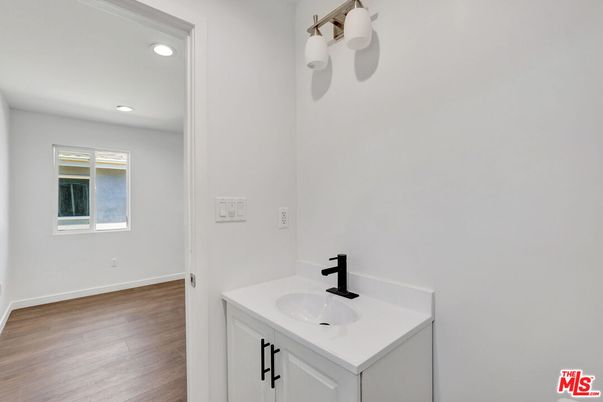 Bathroom, Interior, Recessed Lighting, Wood Texture Flooring