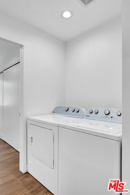 Interior, Recessed Lighting, Utility Closets, Washer, Wood Texture Flooring