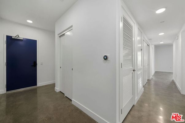 Interior, Recessed Lighting