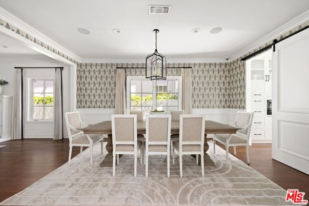 Dining room, Interior, Pendant Lights, Recessed Lighting, Wood Texture Flooring