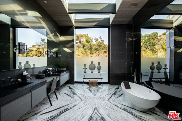 Bathroom, Dual Sink Vanities, Free Standing Baths, Interior, Marble, Recessed Lighting