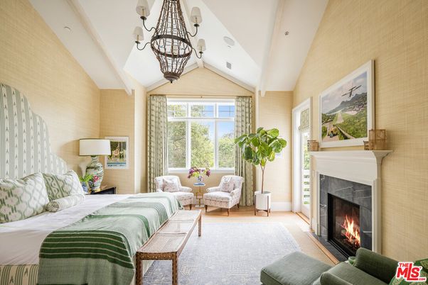 Bedroom, Fireplace, Interior, Living room, Pendant Lights, Wood Texture Flooring