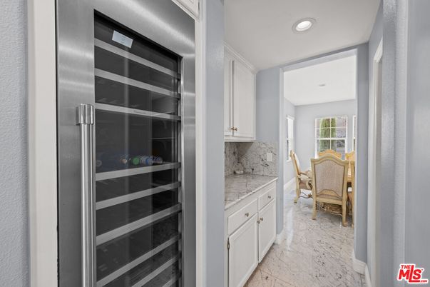 Dining room, Interior, Kitchen, Recessed Lighting