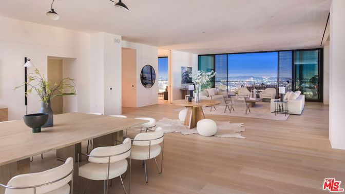 Dining room, Interior, Living room, Pendant Lights, Recessed Lighting, Wood Texture Flooring